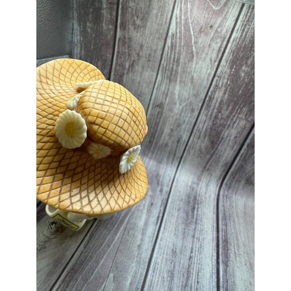 Avon Sales Achievement Award Figurine 2008 Presidents Club Mrs Albee - Picture 8 of 11